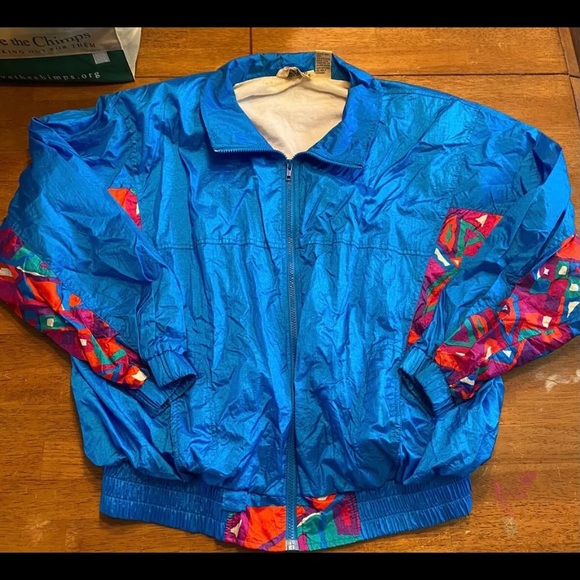 Southern Active Jackets & Blazers - Women’s Vintage Southern Active Classics Windbreaker Jacket Medium Wind Breaker